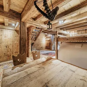 Privatunterkunft Luxury Cortina, Cortina d'Ampezzo