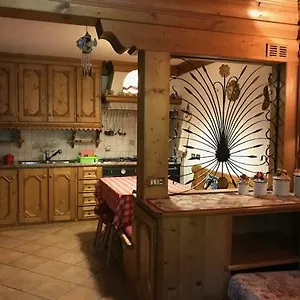 Sweet Apartment